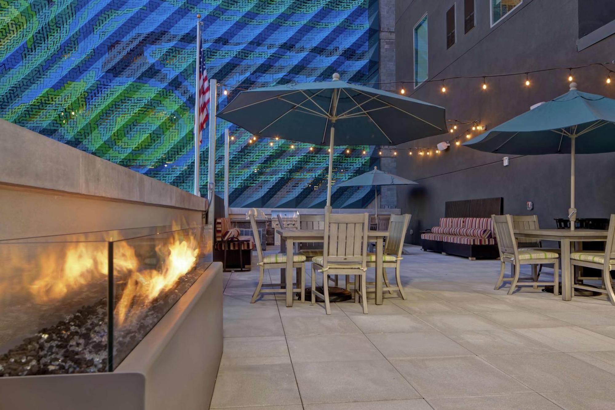 Home2 Suites By Hilton Charlotte Uptown Esterno foto