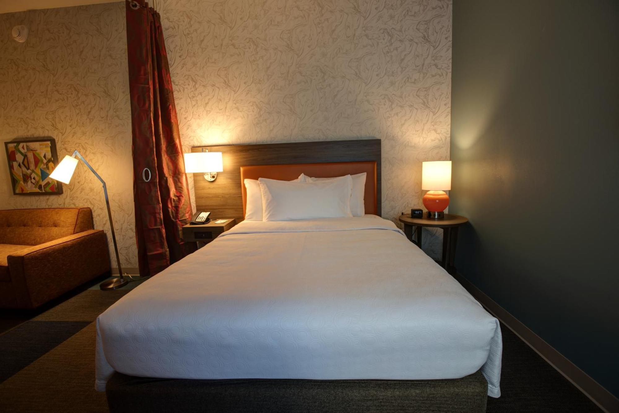 Home2 Suites By Hilton Charlotte Uptown Esterno foto