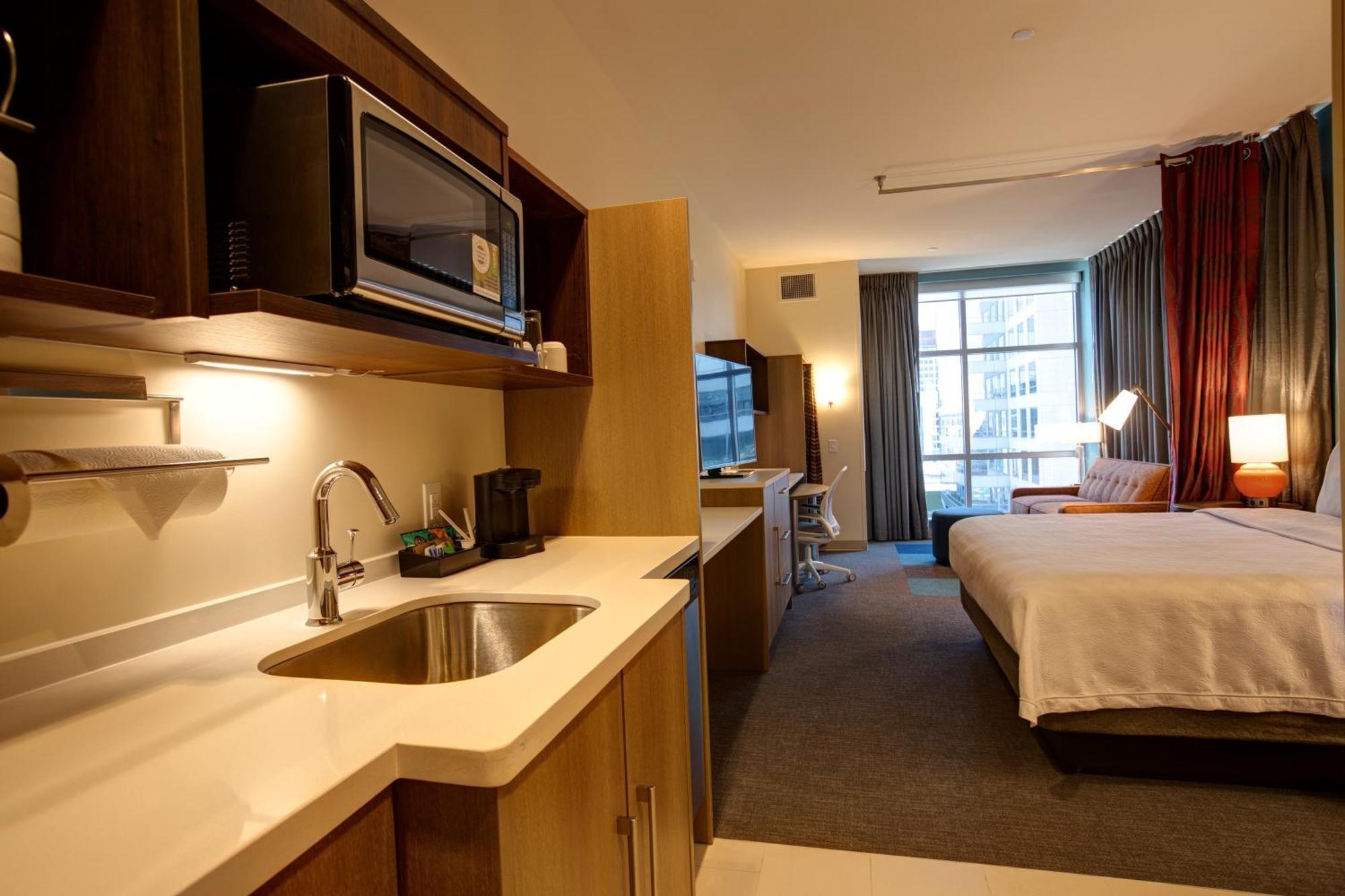 Home2 Suites By Hilton Charlotte Uptown Esterno foto